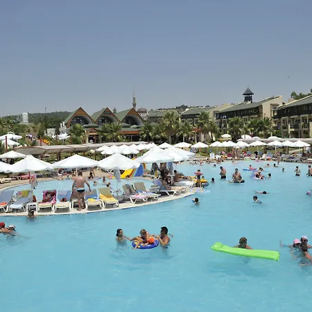 Rezort Oz Incekum 5*