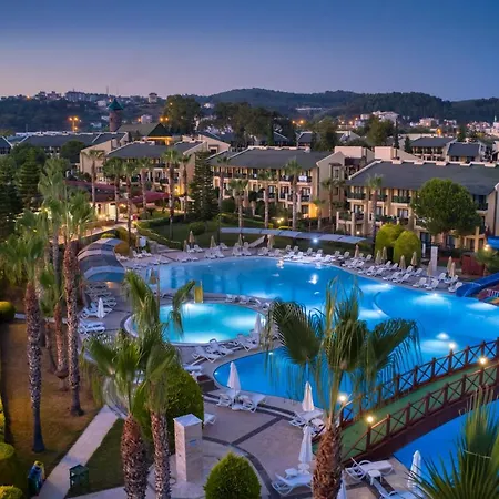 Oz Incekum אתר נופש 5*