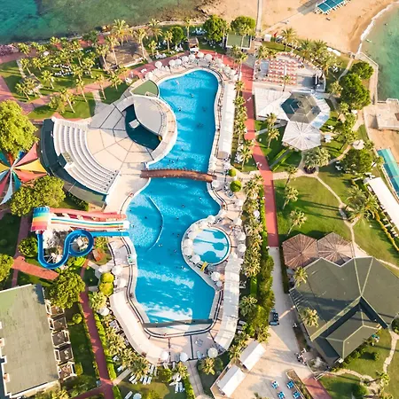 Oz Incekum אלאניה