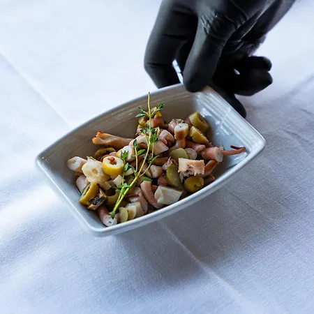 Oz Incekum 5* אלאניה