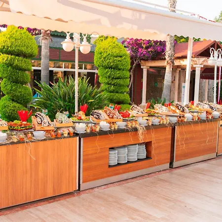 Oz Incekum 5* אלאניה