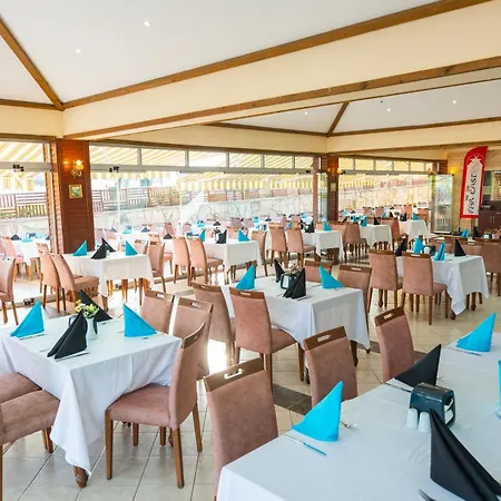 Oz Incekum אלאניה