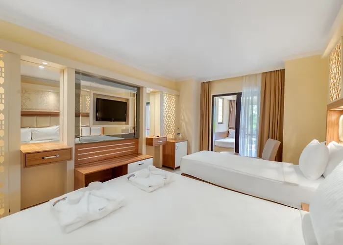 Resort Oz Incekum 5*